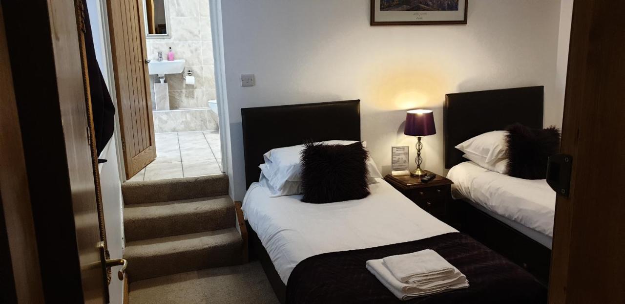 The Spread Eagle Hotel Jedburgh Dış mekan fotoğraf